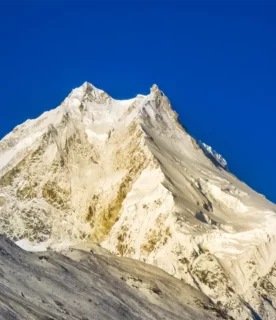 manaslu circuit trek