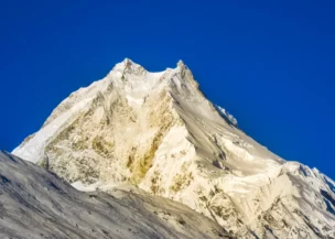 manaslu circuit trek