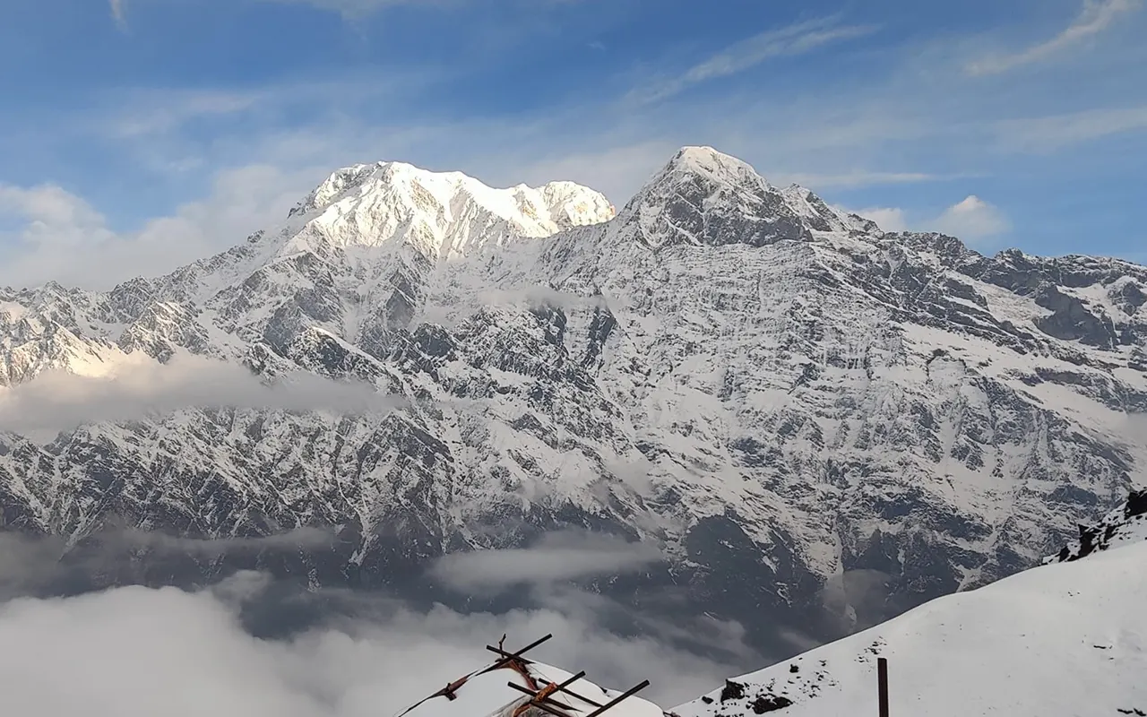 Mardi Himal Mountain View
